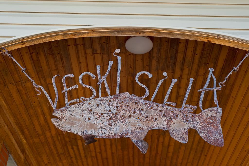 Veskisilla Hotel Turi ภายนอก รูปภาพ